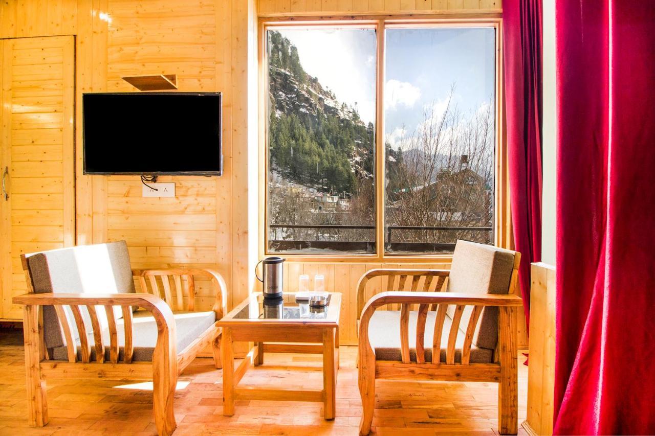 Fabexpress Shami Inn Naggar Road Manāli Eksteriør billede